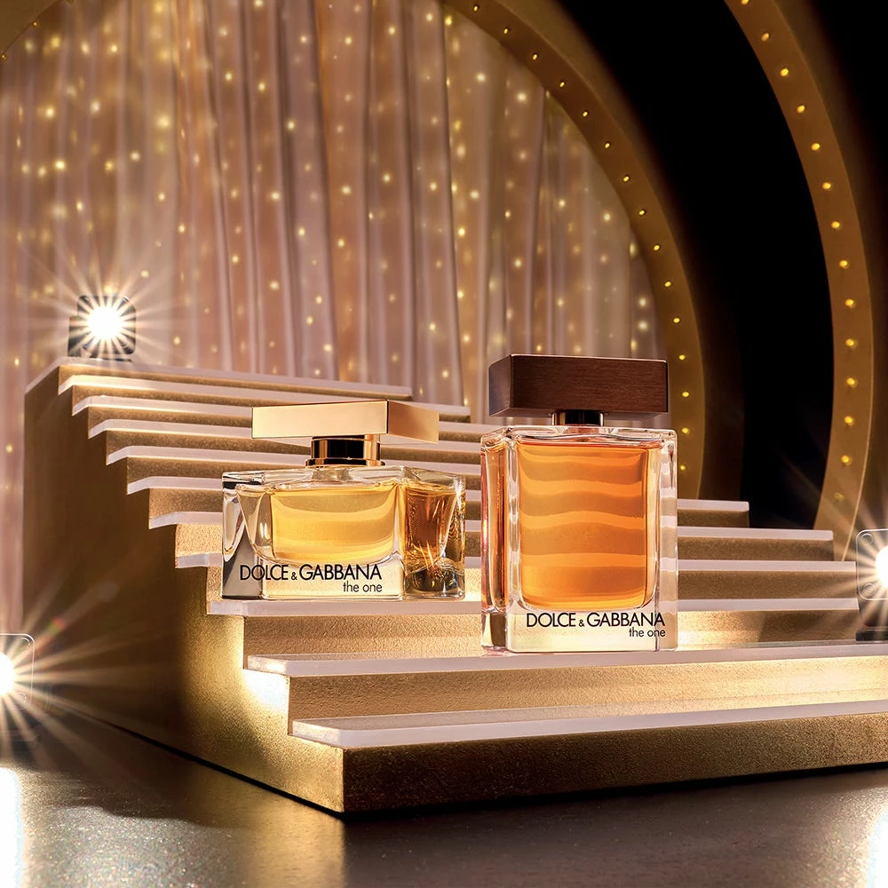 Dolce & Gabbana The One EDP 30ml + Body Lotion 50ml 4 Dolce & Gabbana The One EDP 30ml + Body Lotion 50ml - immagine 2